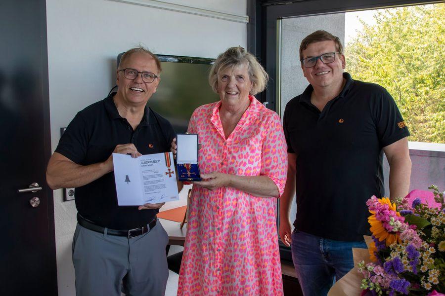 Barabara Schaier Bundesverdienstkreuz